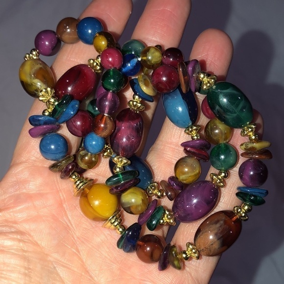 Multicolored stone bread necklace 12” long - Picture 1 of 7